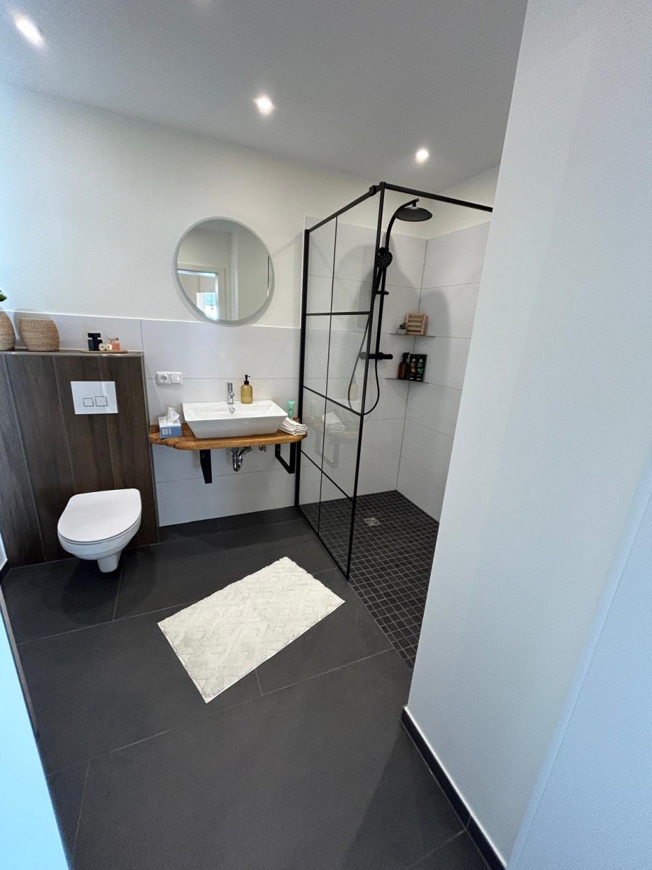 Badezimmer 2 Maisonettewohnung Ingelheim