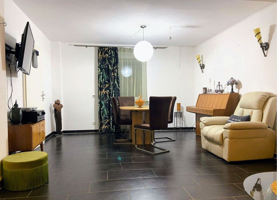 Wohnzimmer (1) Haus Wiesbaden