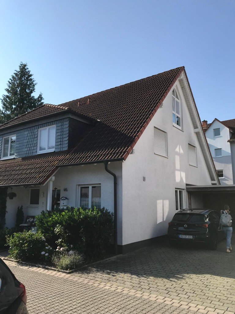 Hausansicht vorne 2 Hanau Doppelhaush�lfte Gepflegte Doppelhaush�lfte mit eigenem Garten