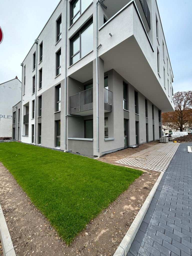 Aussenanlage Ginsheim-Gustavsburg Wohnung *Provisionsfrei* Neubau Erstbezug 2,5 Zimmerwohnung mit Aufzug und Tiefgaragenstellplatz