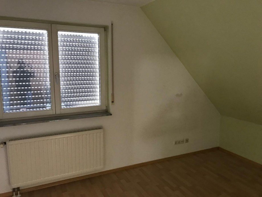 Dachgeschoss Doppelhaush�lfte Hanau